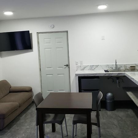 Casa Aura - King Suite With Kitchen And Balcony - 1St Floor Ісла-Мухерес Екстер'єр фото